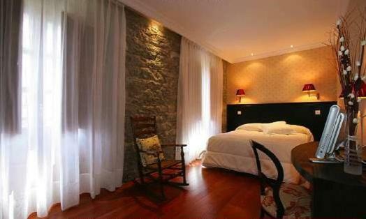 Отель La Casona De Don Santos Проаса Экстерьер фото